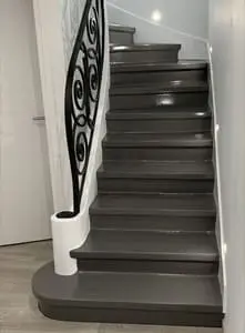 Облицовка металлического каркаса смолой Отделка металлического каркаса смолой